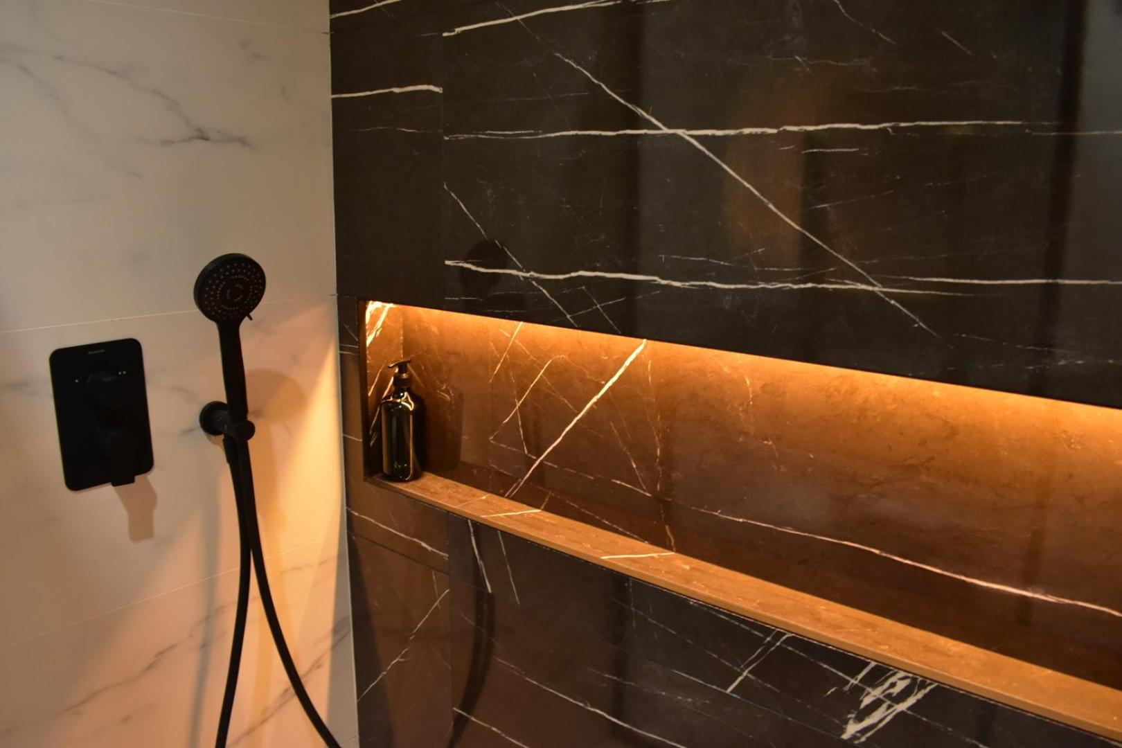 אונטיניינט Apartments & Boutique Meraki מראה חיצוני תמונה